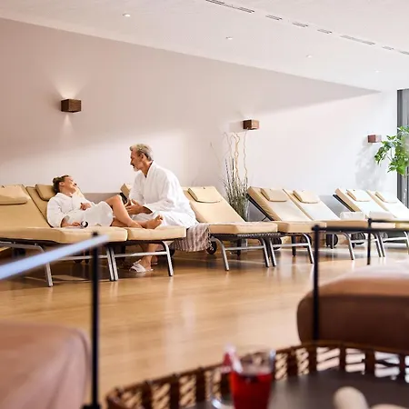 Resort Robinson - Adults Only Fieberbrunn