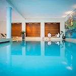 Resort Robinson - Adults Only
